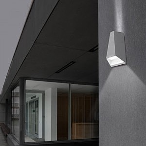 Фасадные светильники Leds C4 Taylor 05-9592-34-37